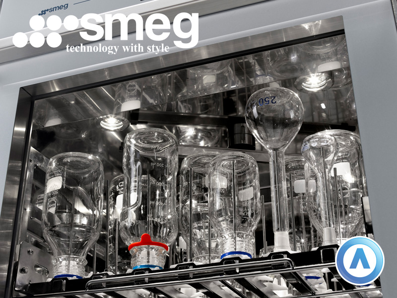 Smeg – крупный итальянский производитель бытового и профессионального оборудования