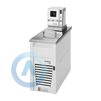 Julabo TopTech F25-ME (4,5 л, −28...+200°C) охлаждающий термостат