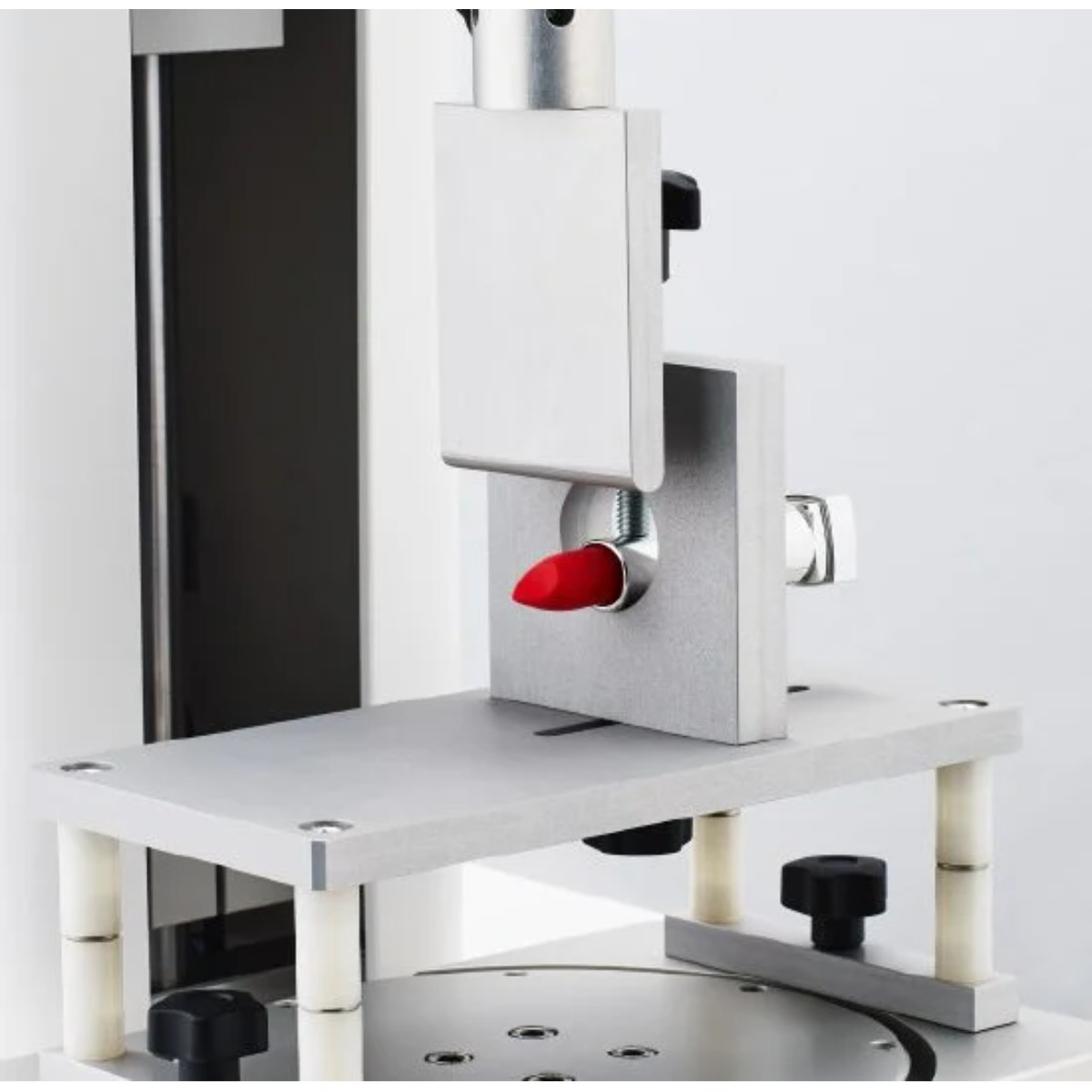 Lamy Rheology TX-LCF стенд для испытания помады на прочность