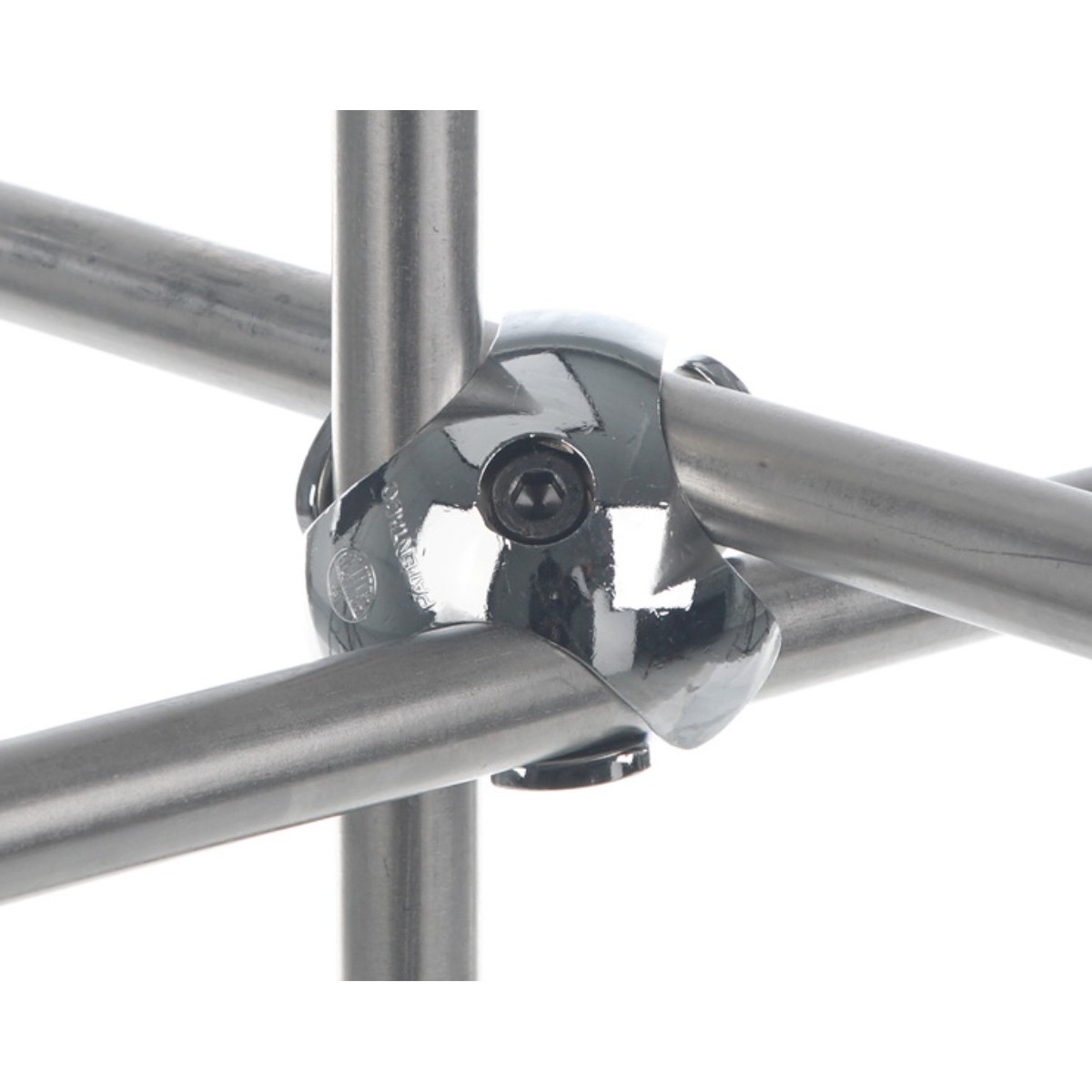 Bochem треугольный крепежный узел Ø9-13 мм с резьбой 4 из дюралюминия